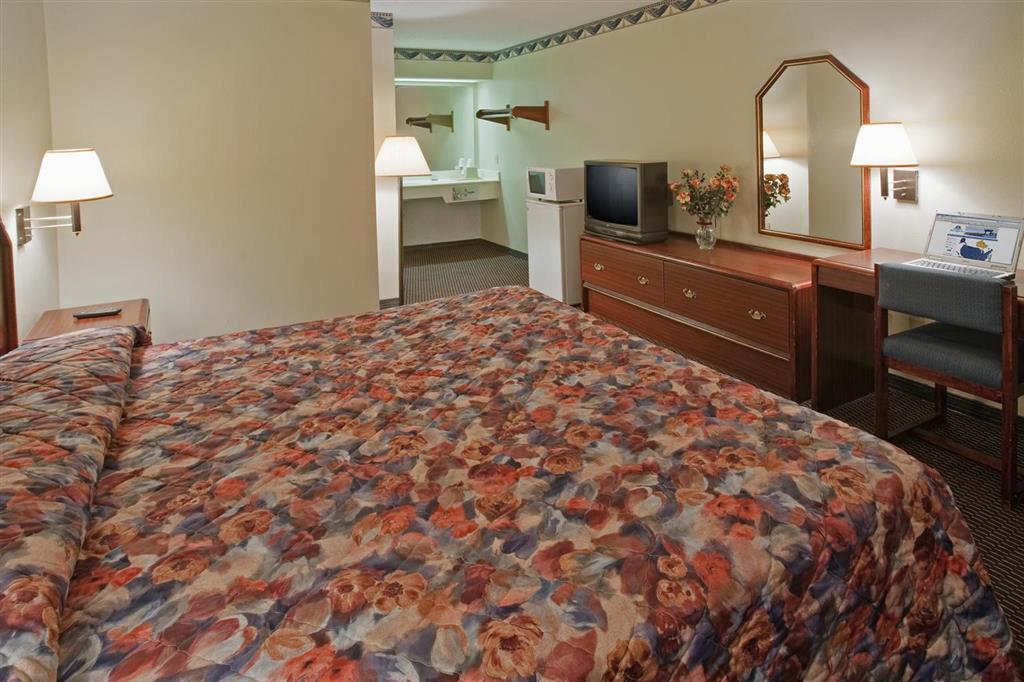 Americas Best Value Inn & Suites Слайдел Стая снимка