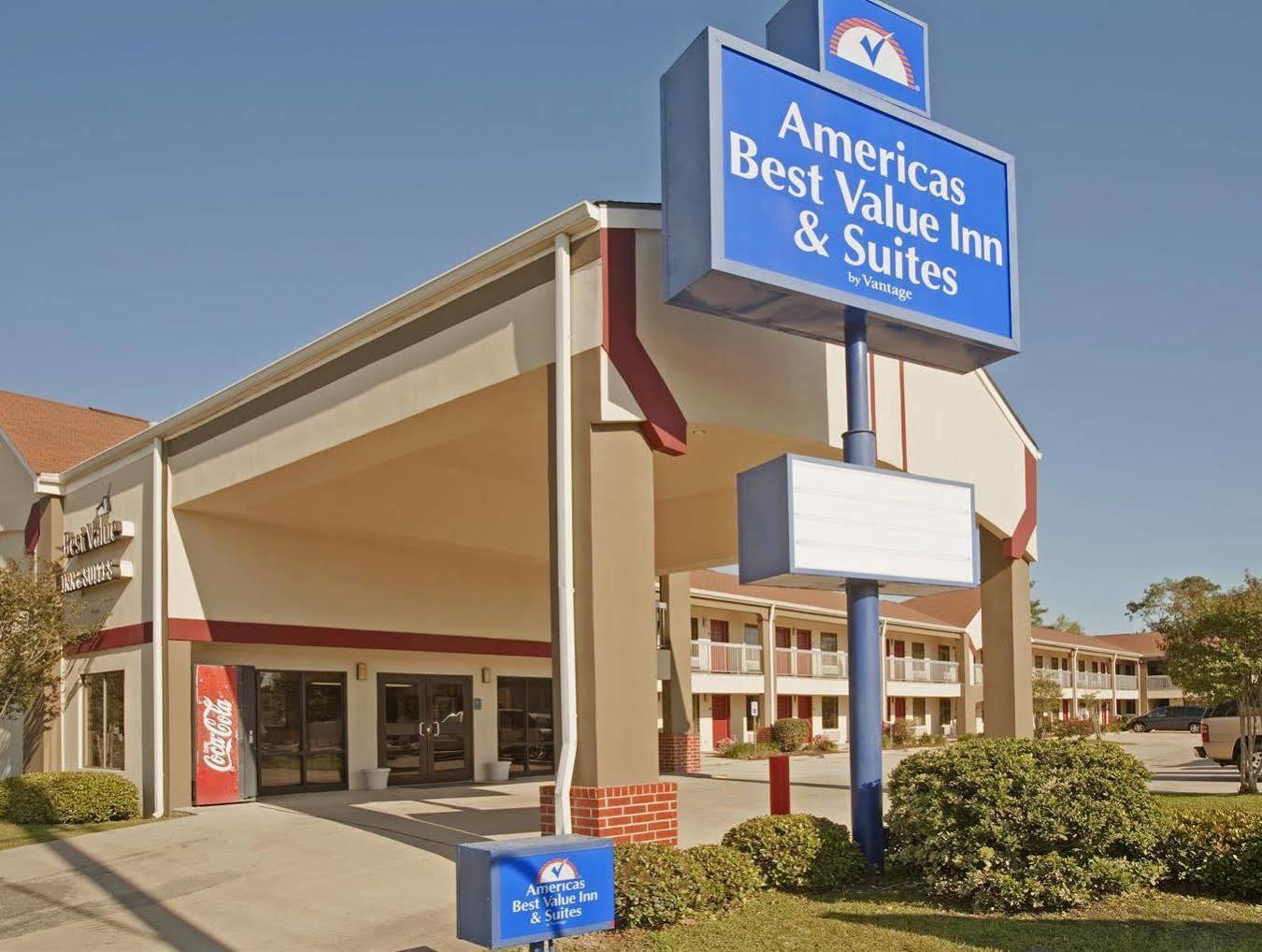 Americas Best Value Inn & Suites Слайдел Екстериор снимка